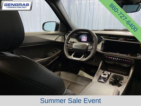 Used 2026 Jeep Cherokee Limited AWD/4WD image 37