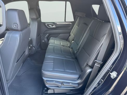 Used 2023 Chevrolet Tahoe RST AWD/4WD image 9