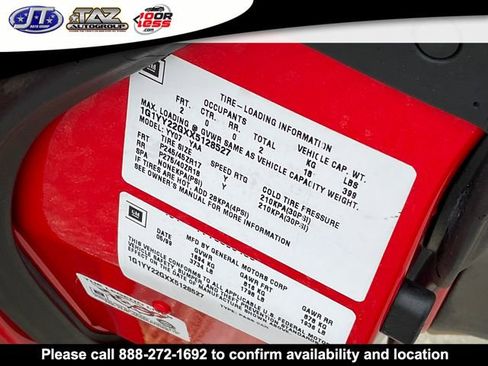 Used 1999 Chevrolet Corvette Coupe w/ Roof Pkg image 16