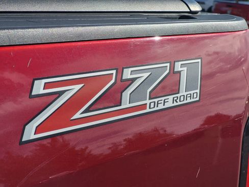 Used 2017 Chevrolet Colorado Z71 AWD/4WD image 28