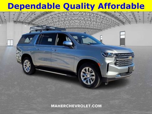 Used 2024 Chevrolet Suburban Premier image 1