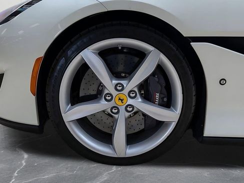 Used 2019 Ferrari Portofino Base image 56