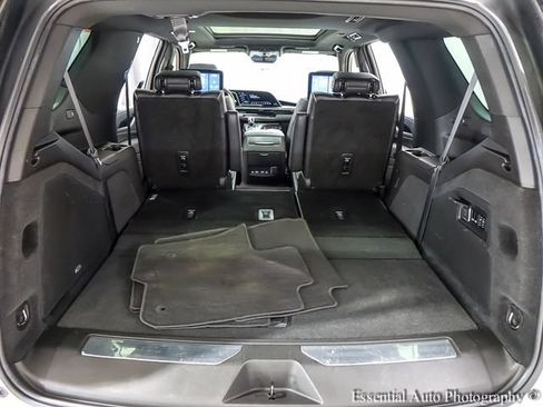 Used 2021 Cadillac Escalade Sport w/ Driver Assist Tech Package AWD/4WD image 27