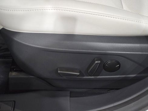 New 2025 Ford Mustang Mach-E Premium image 19