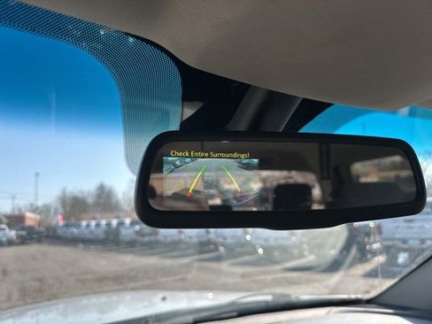 Used 2018 RAM 2500 Tradesman w/ Chrome Appearance Group image 10