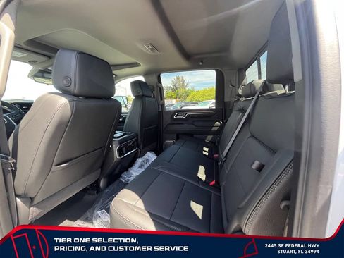 New 2026 GMC Sierra 3500 Denali w/ Denali Reserve Package AWD/4WD image 12