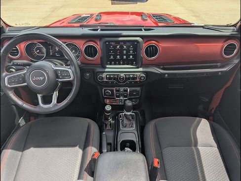 Used 2023 Jeep Wrangler Unlimited Rubicon w/ LED Lighting Group AWD/4WD image 27