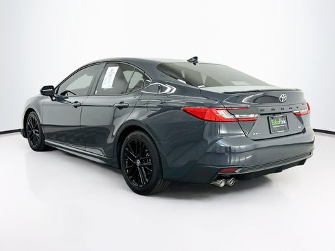 Used 2025 Toyota Camry SE FWD image 5