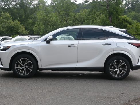 Used 2023 Lexus RX 350 Premium w/ Accessory Package AWD/4WD image 6