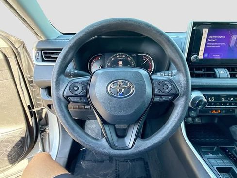 Used 2023 Toyota RAV4 XLE w/ Convenience Package FWD image 11