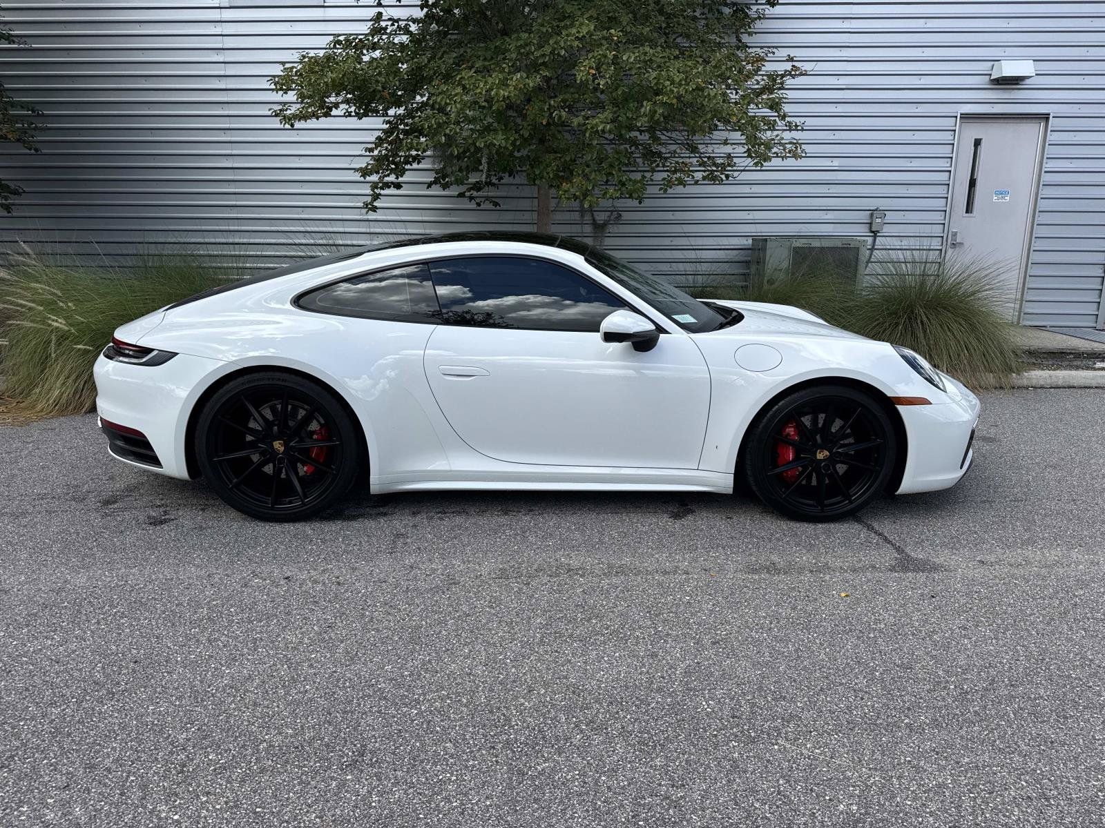 Used 2020 Porsche 911 Carrera S RWD image 5