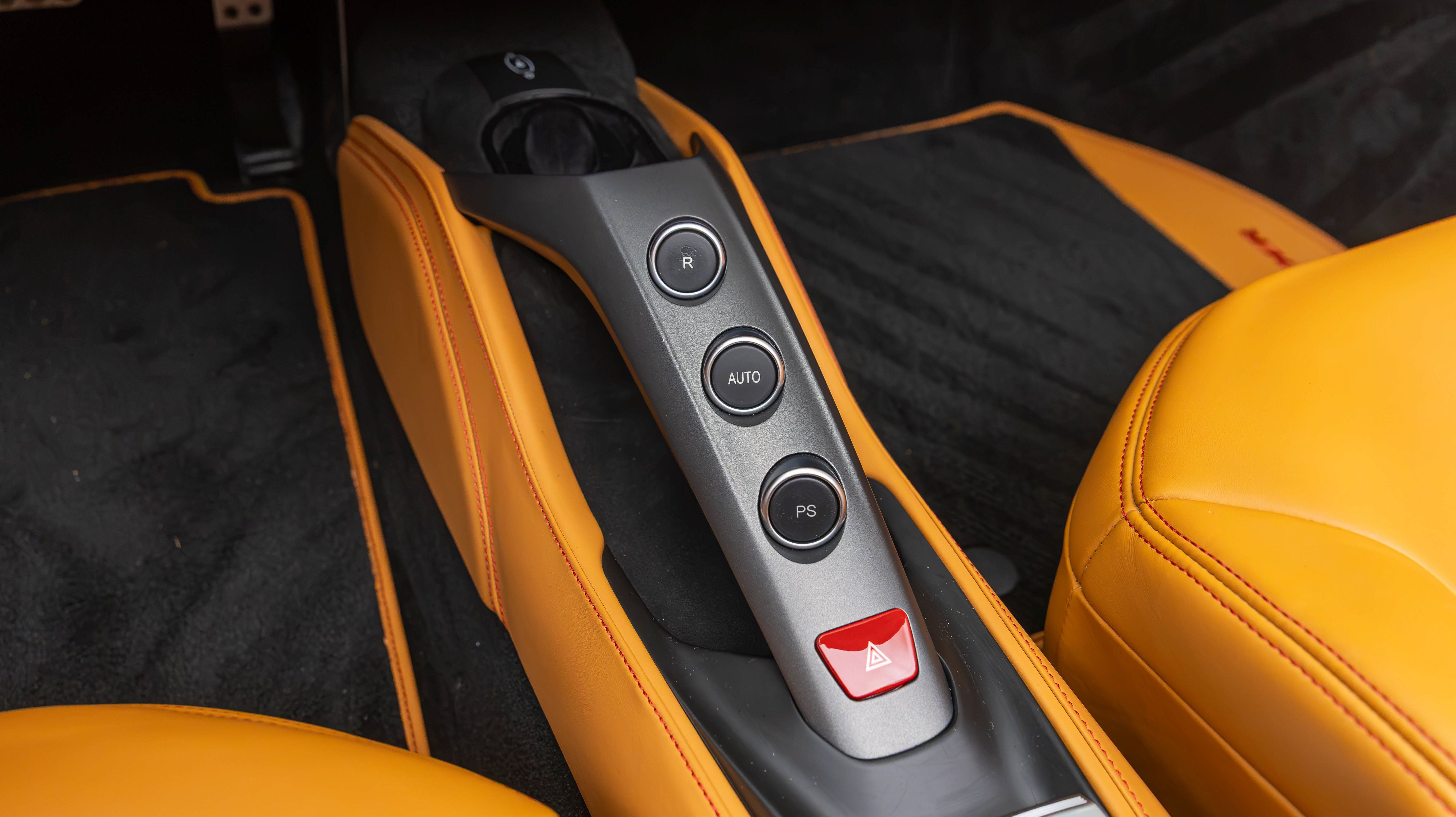 Certified 2019 Ferrari 488 Spider RWD image 6