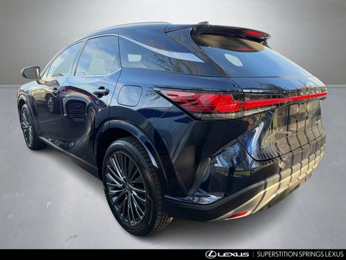 Used 2024 Lexus RX 350 w/ Convenience Package image 4