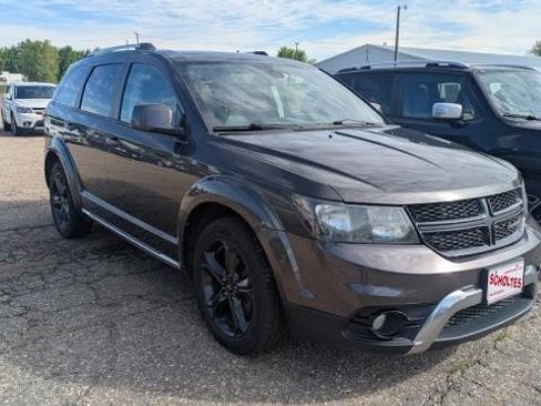 Used 2018 Dodge Journey Crossroad AWD/4WD image 2