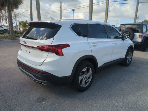 Used 2021 Hyundai Santa Fe SE image 6