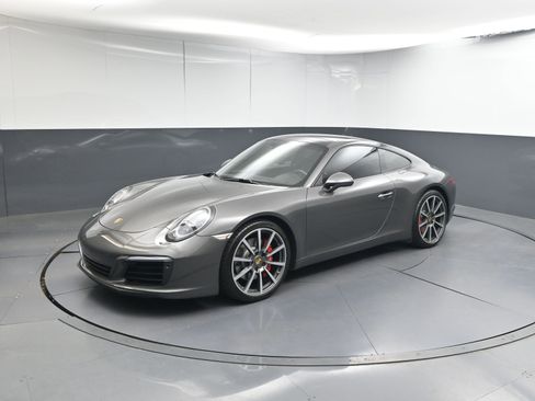 Certified 2017 Porsche 911 Carrera S image 2