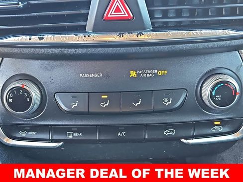 Used 2020 Hyundai Santa Fe SE image 20