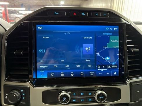 Used 2020 Ford F250 Platinum w/ Tremor Off-Road Package AWD/4WD image 6