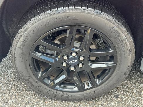 Used 2019 Chevrolet Traverse LT FWD image 7