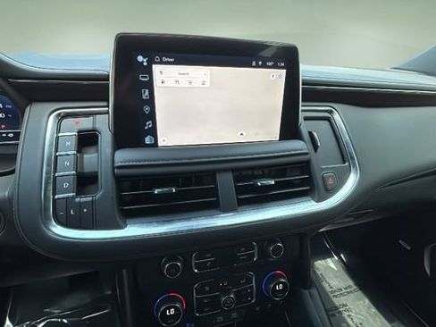 Used 2024 Chevrolet Suburban High Country image 25