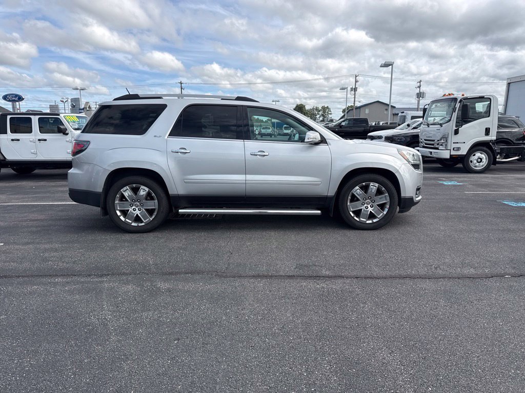 Used 2017 GMC Acadia Limited SLT AWD/4WD image 4