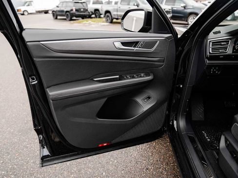 New 2026 Volkswagen Atlas Cross Sport SE image 20