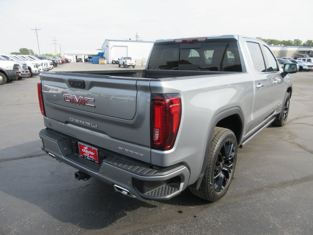 Certified 2025 GMC Sierra 1500 Denali w/ Denali Reserve Package AWD/4WD image 5