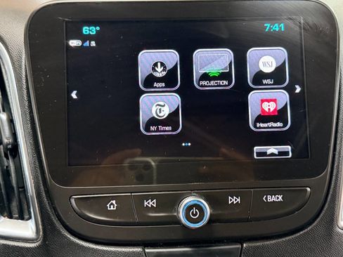 Used 2018 Chevrolet Malibu Premier w/ Premier Sun and Wheel Package image 36