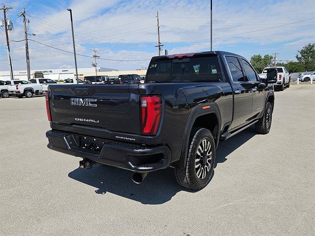Used 2025 GMC Sierra 2500 Denali Ultimate AWD/4WD image 4