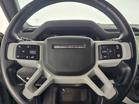 Used 2023 Land Rover Defender 130 S image 24