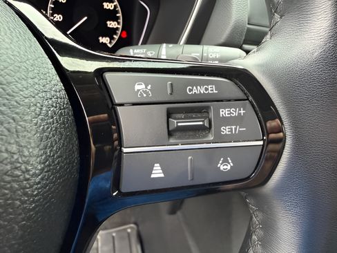Used 2025 Honda Pilot EX-L image 22
