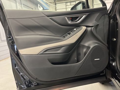 Certified 2024 Subaru Forester Limited image 9