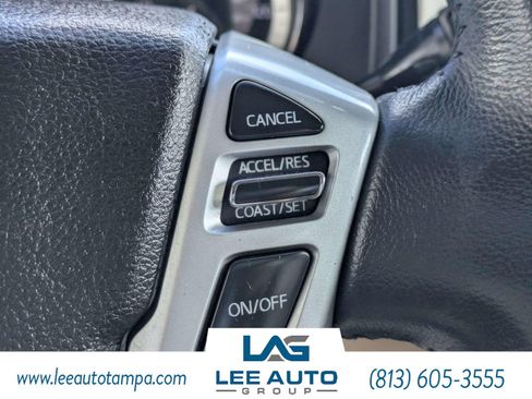 Used 2016 Nissan Titan SL RWD image 25