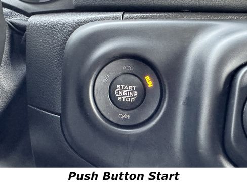 Used 2021 Jeep Wrangler Unlimited Sahara w/ Cold Weather Group image 11