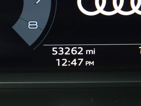 Used 2022 Audi Q3 2.0T Premium w/ Convenience Package image 13