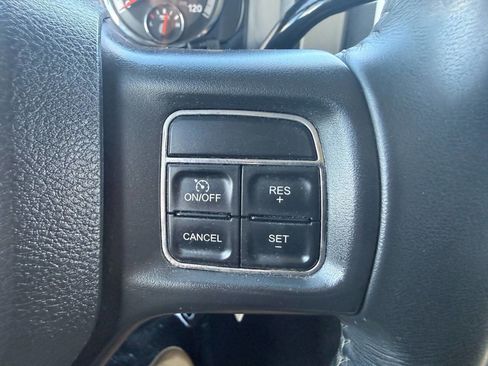 Used 2012 RAM 1500 Big Horn w/ Luxury Group image 36