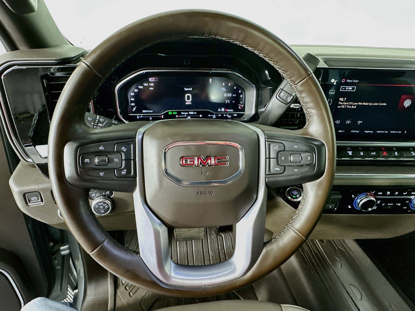 Used 2024 GMC Sierra 3500 SLT AWD/4WD image 12