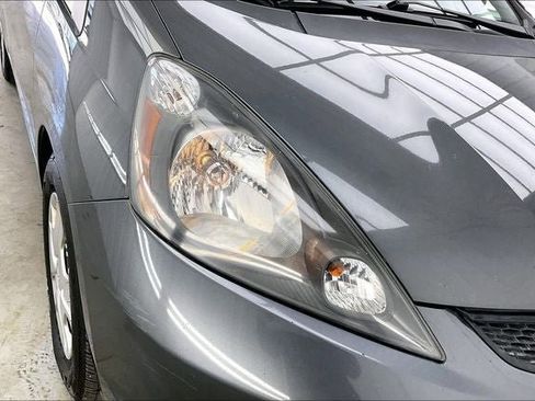 Used 2013 Honda Fit Base image 25