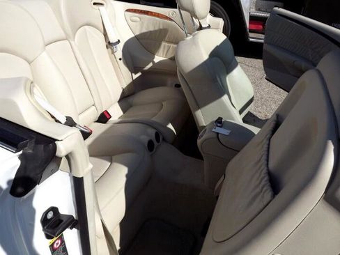 Used 2005 Mercedes-Benz CLK 500 Cabriolet image 25