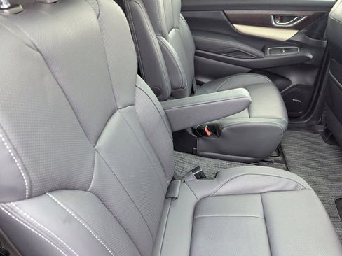 Certified 2022 Subaru Ascent Touring AWD/4WD image 13