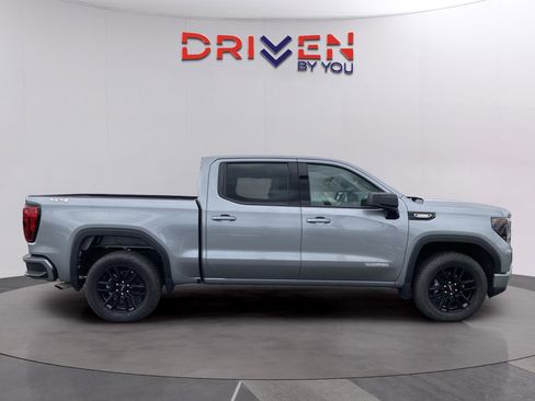 New 2026 GMC Sierra 1500 Elevation image 6
