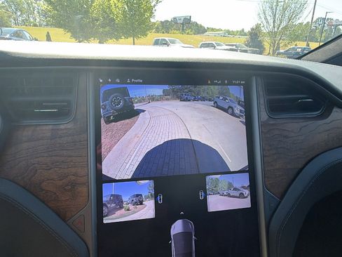 Used 2019 Tesla Model X Long Range image 29