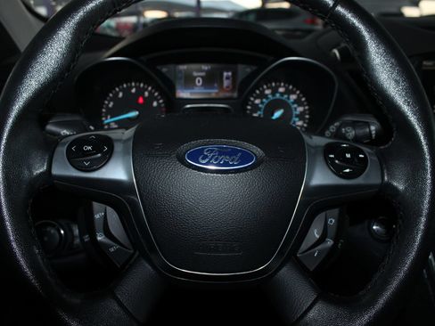 Used 2014 Ford Escape Titanium w/ Equipment Group 401A AWD/4WD image 12