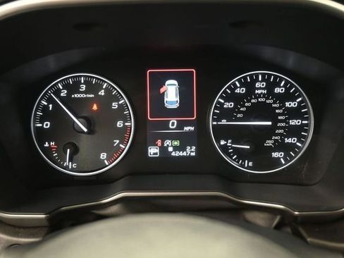 Used 2024 Subaru Outback Limited AWD/4WD image 32