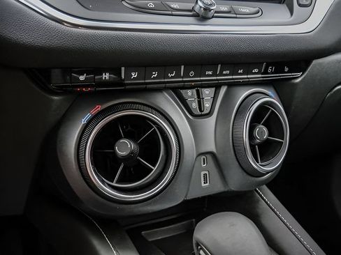 Used 2023 Chevrolet Blazer LT w/ Convenience Package FWD image 31