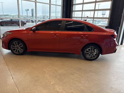 Certified 2023 Kia Forte GT-Line image 7