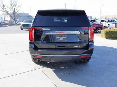 Used 2023 GMC Yukon AT4 w/ AT4 Premium Plus Package AWD/4WD image 5