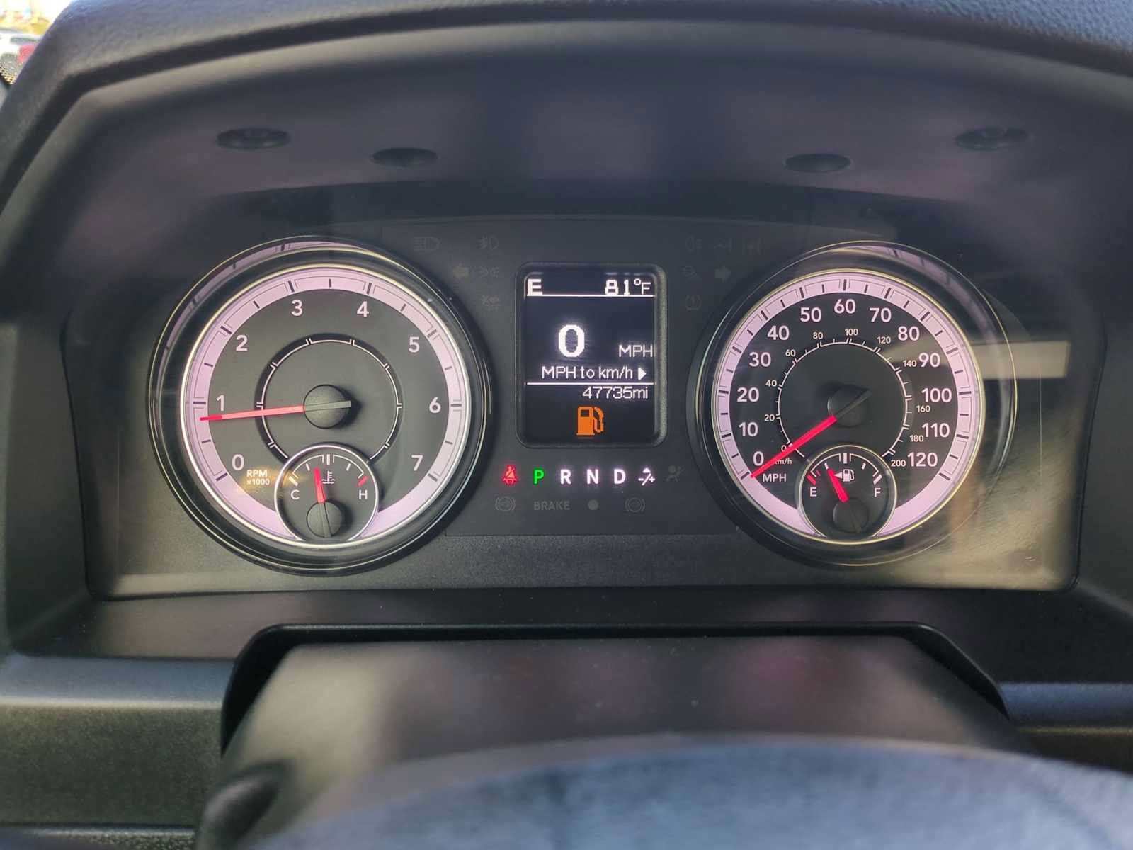 Used 2024 RAM 1500 Warlock AWD/4WD image 11