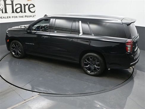 Certified 2023 Chevrolet Suburban High Country image 44