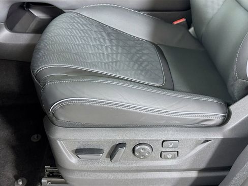 New 2026 INFINITI QX80 Autograph w/ Premium Cargo Package image 23